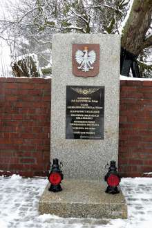 Pomnik pomordowanych sławkowskich kolejarzy - Bojowników Orła Białego