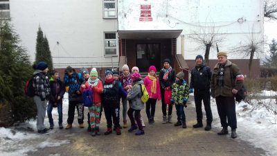 Drużyna uczniów i opiekunów z ZSO nr 6 z Ostrów Górniczych pod opieką Dyrektora szkoły pana Jakuba Wiśniewskiego oraz pod przewodnictwem prezesa ZS ZRP Włodzimierz Wieczorka