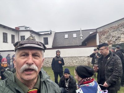 TMS - końcowe śpiewania