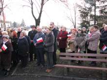 Święto Niepodległości zebrani mieszkańcy Sosnowca przed pomnikiem Tadeusza Kościuszki